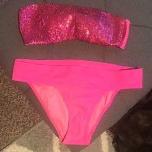 PINK VS BLING PADDED BIKINI 👙 no filter